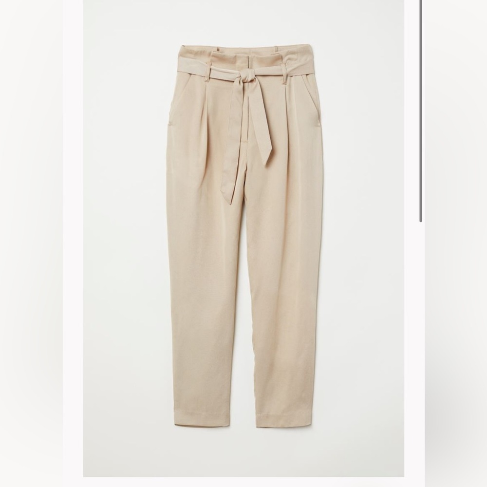 H&M paper bag waist pants